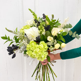 Hand Tied Bouquet - Statement