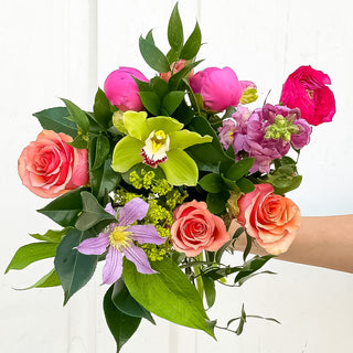 Hand Tied Bouquet - Midi