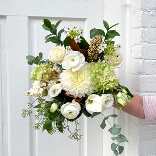 Hand Tied Bouquet - Midi