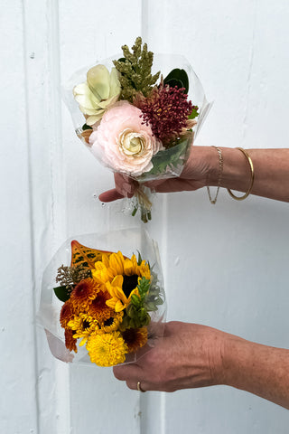 Hand Tied Bouquet - Bambino