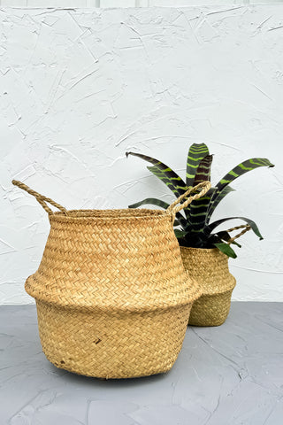 Seagrass belly basket