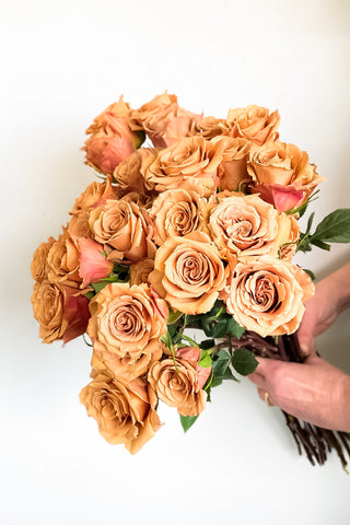 Hand-tied Bouquet of Roses (Other Colours)